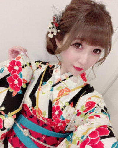 まきな