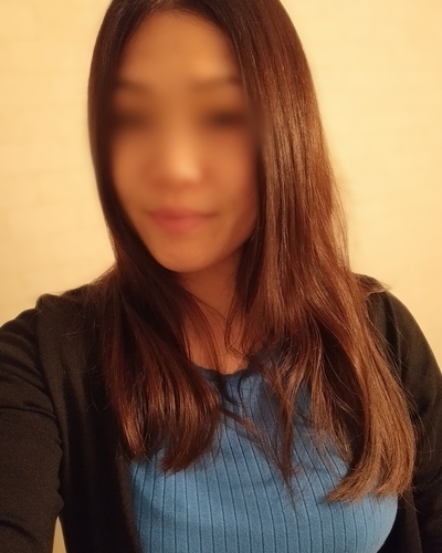 あいな