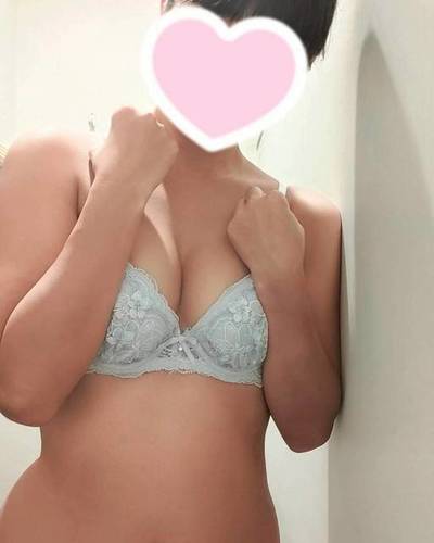 あきな