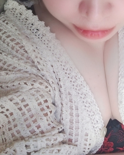 みい