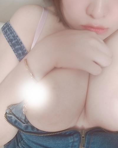 みい