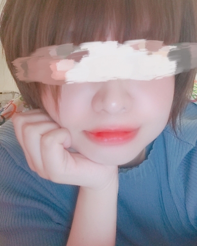 みい