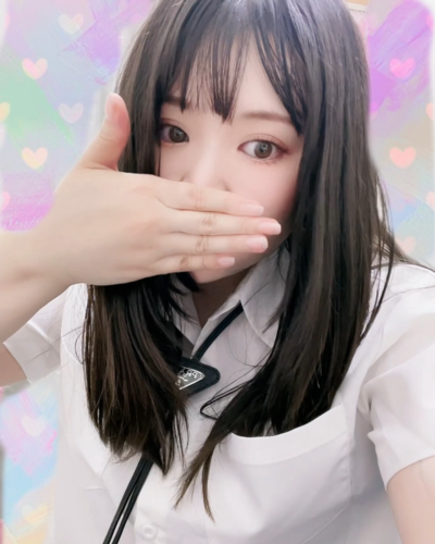 ゆりな