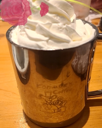 ひとみ