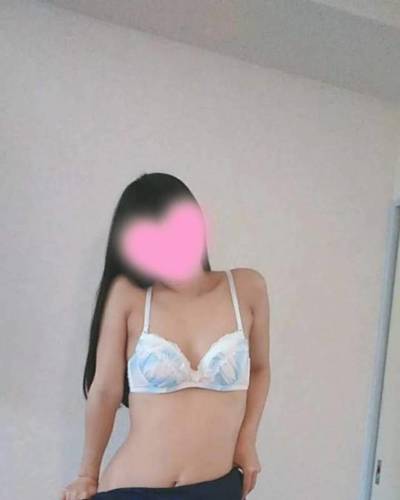 あきな