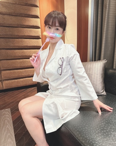 あやな