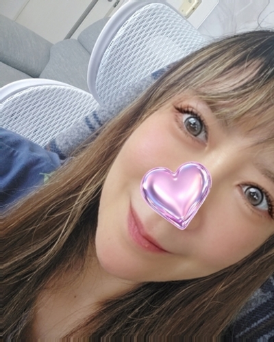 なり