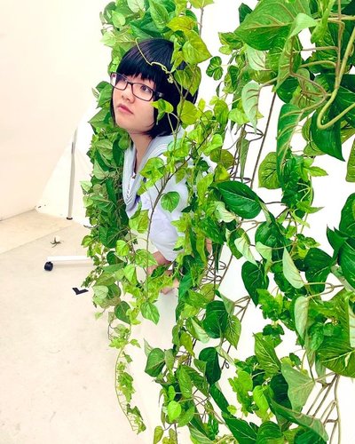 あやな