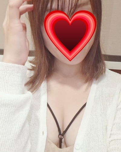 あいな