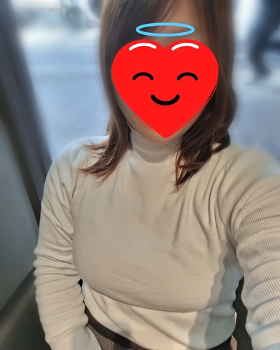 あいな