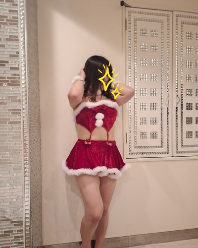 あいな