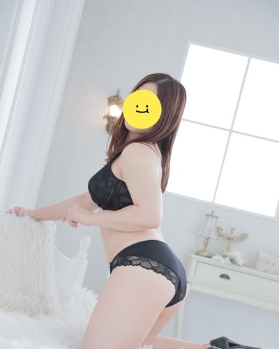 あいな