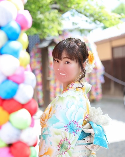 あやな