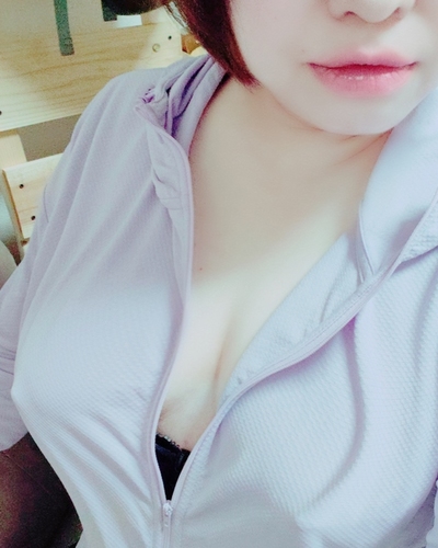 みい