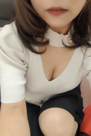 ゆりな