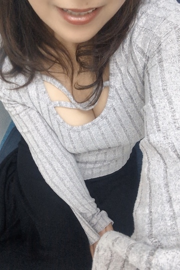 ゆりな
