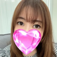 ゆりな