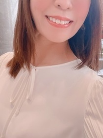 れいこ