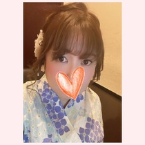 ゆりな