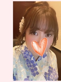 ゆりな