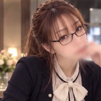 ゆりあ