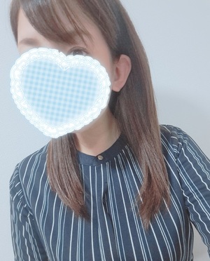 ななこ