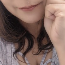 ゆりな