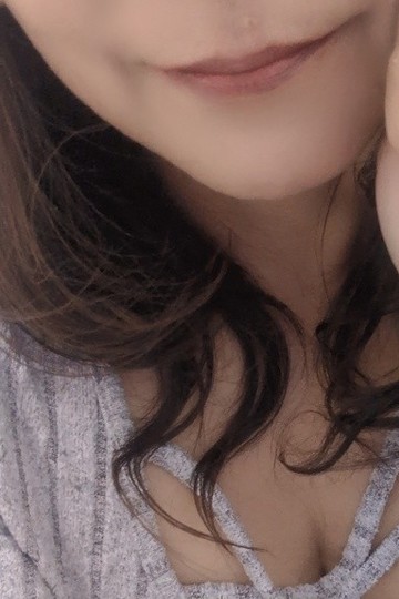 ゆりな