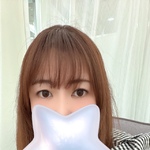 ゆりな