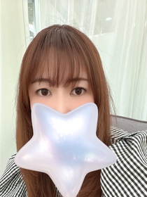 ゆりな