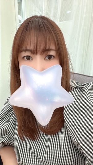 ゆりな