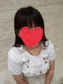 みい