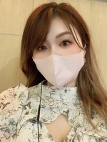 にいな