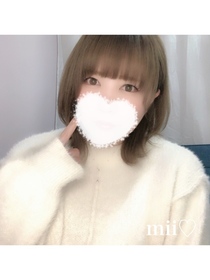 みい